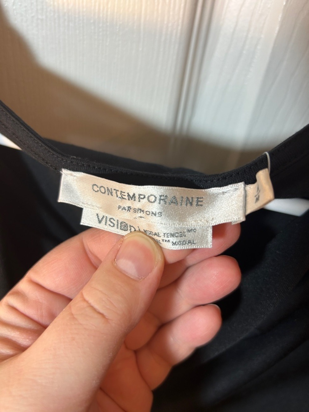 Contemporaine by simon’s Black Draped Neck Long-Sleeve Women's Top size med - Picture 5 of 8